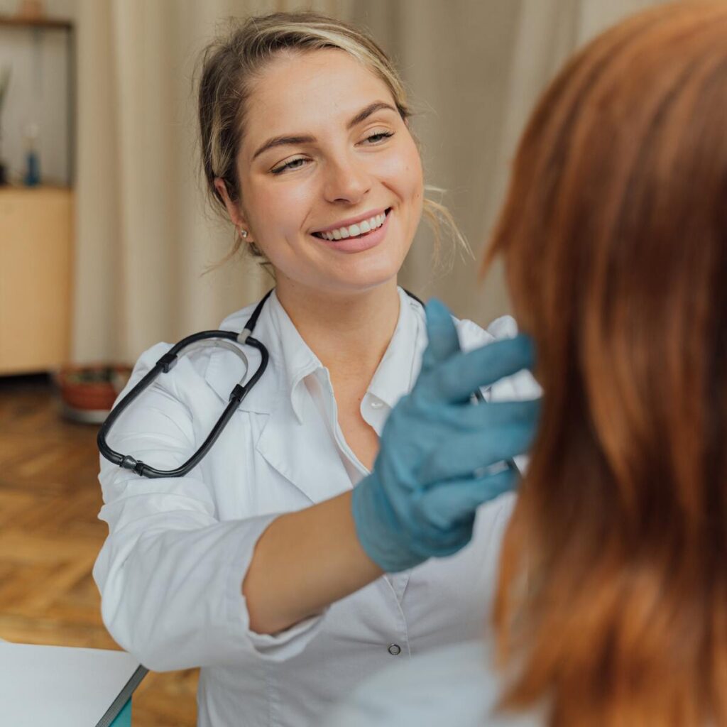 Médecin spécialiste sopk